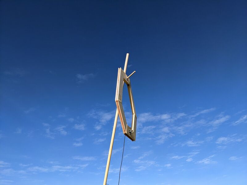 File:VLF Antenna 01.jpg
